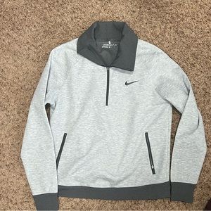NWOT Nike Golf Pull over